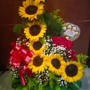7 girasoles, rosas y ferrero