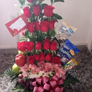 Arreglo piramide frutal