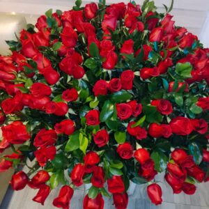 Arreglo x 200 rosas