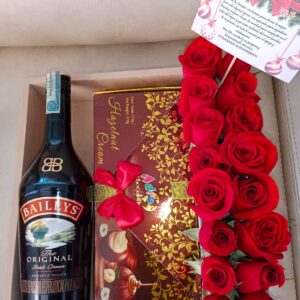 Caja rosas, Baileys y chocolates crema de avellana