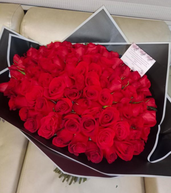 Bouquet por 100 rosas
